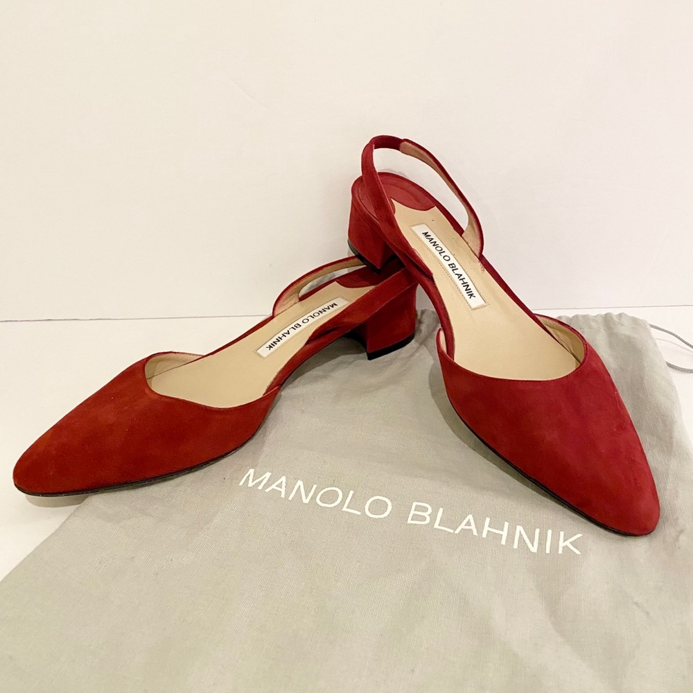 Manolo Blahnik ‘Aspro’ Suede Slingback Pumps - Picture 1 of 11
